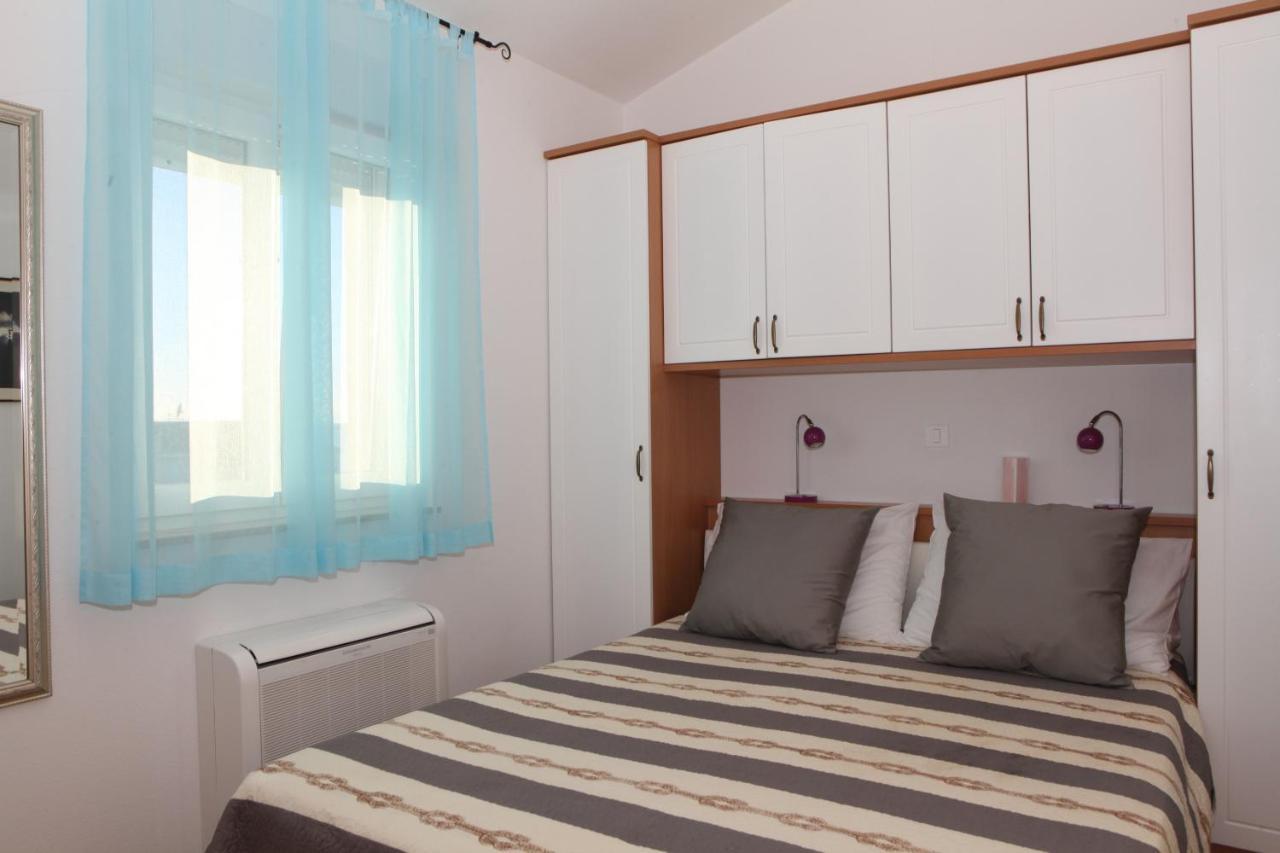 Apartments Sea View Kozino Exterior photo