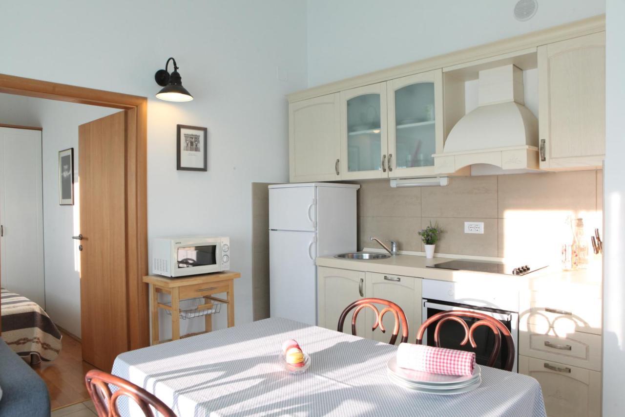 Apartments Sea View Kozino Exterior photo